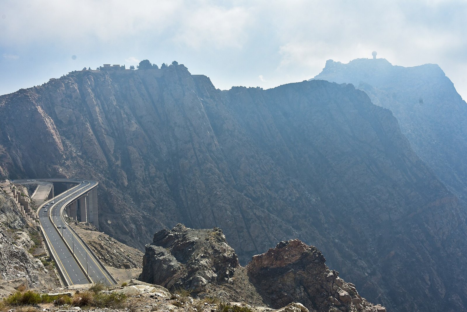 طريق جبل الهدا المؤدي إلى الطائف